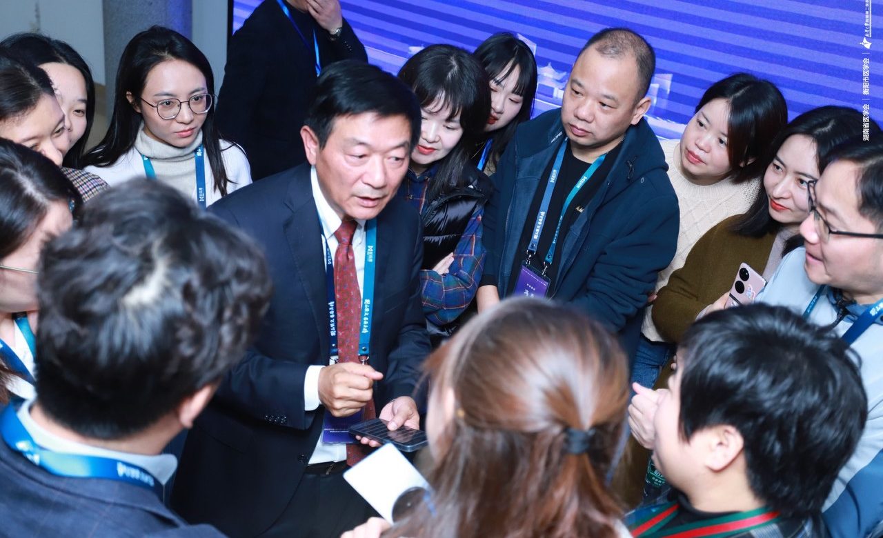 [美丽课] “衡山聚义·南岳点睛”七大专家都亮出些啥绝活？